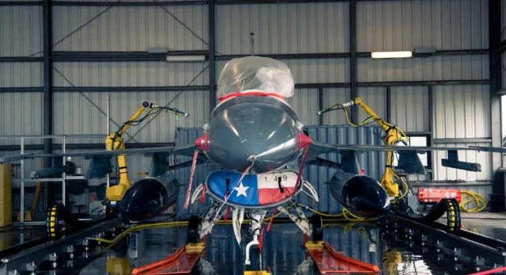 Lavaggio automatico degli aerei